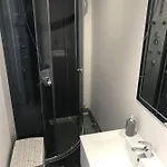 Lägenhet Pied A Terre A 2 Pas De La Et Du Centre *